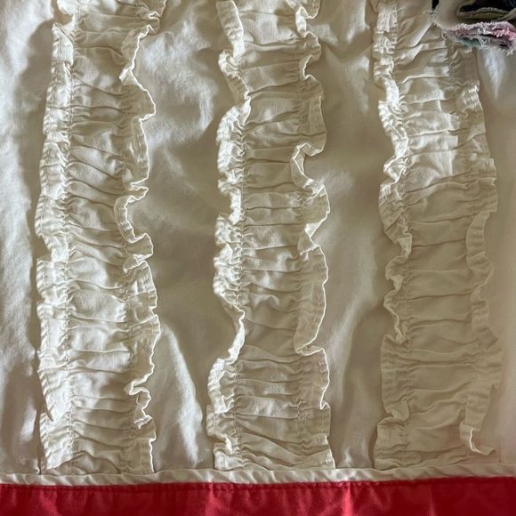 Anthropologie Apron -  Coral Cream Ruffle Flower ASO Taylor Swift - Picture 3 of 9